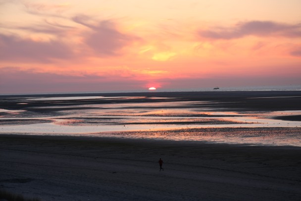 zonsondergangbovenhetwad